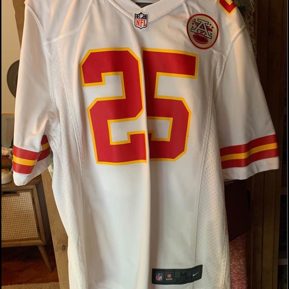 Chiefs jersey - Picture 2 of 3